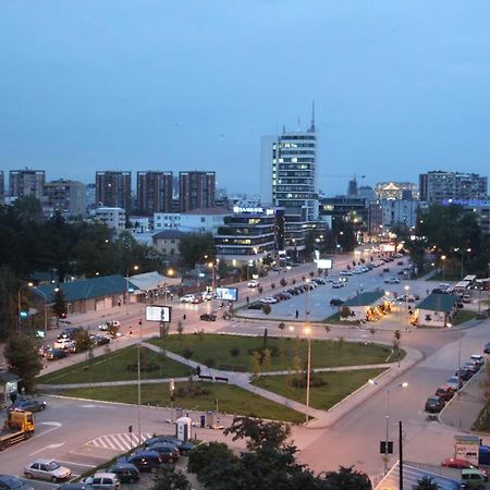 Perfect Reflection Apartment Skopje Bagian luar foto